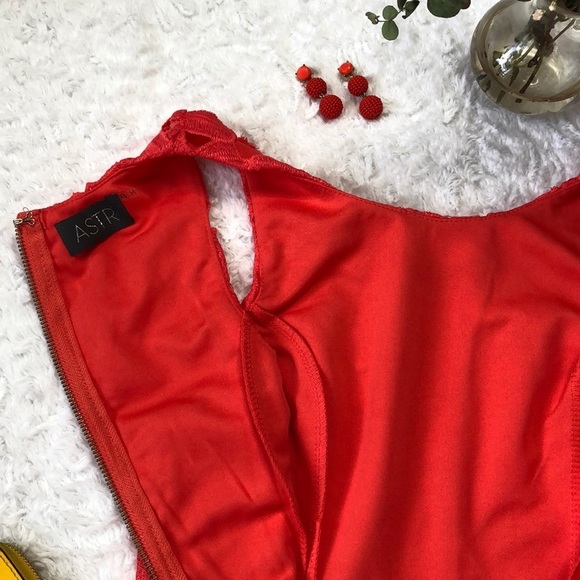 ASTR The Label Lace Coral Sleeveless Dress - Picture 11 of 15